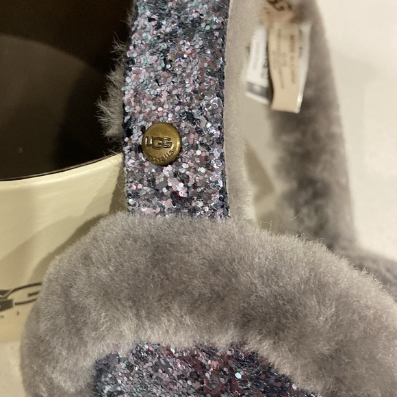 UGG Glitter Earmuff Sterling - Picture 2 of 9